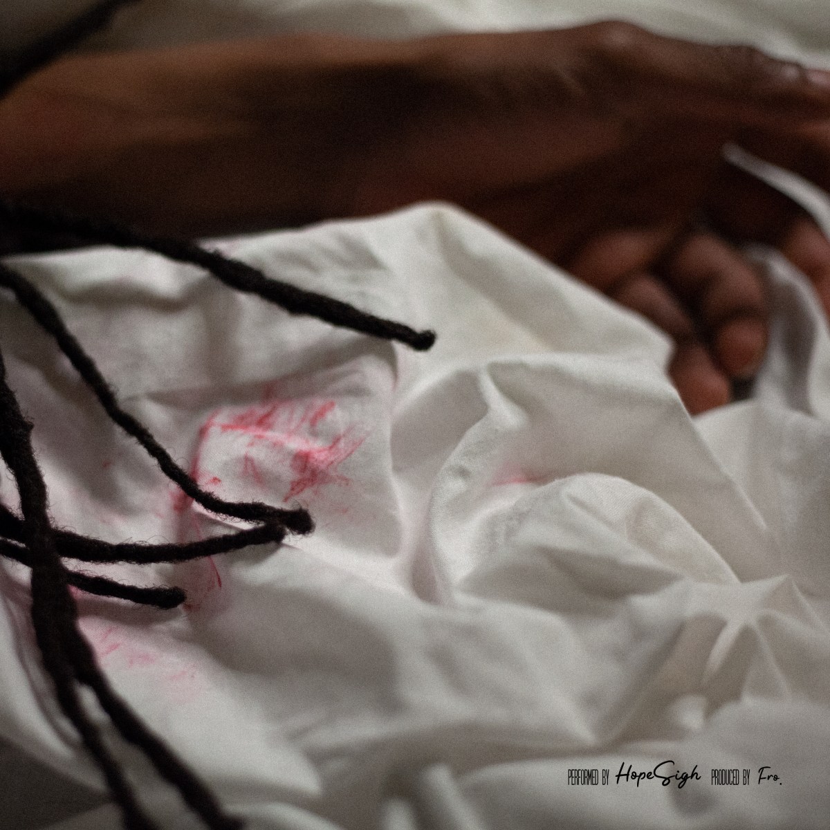 Les Traces by HopeSigh x&nbsp;Fro.